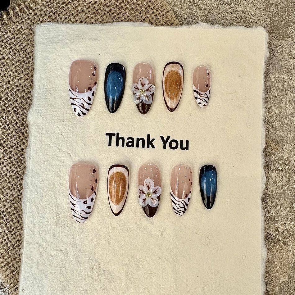 Amber Tide nail set